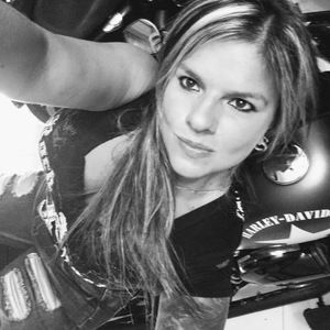 Meet your Posher, Noelia